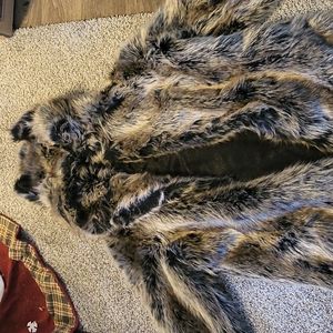 Spirithoods Grey Wolf Classic Faux Fur Coat